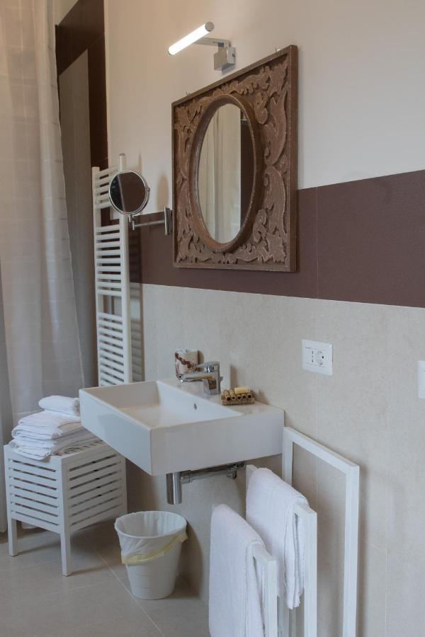 Ych-Le Grotte Di Sileno Bed & Breakfast Castellaneta Luaran gambar
